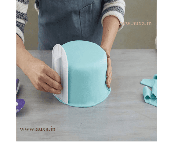 Cake Scrapper Smoother Tool