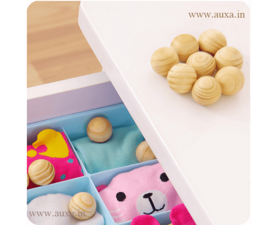 Wooden Scented Balls Set