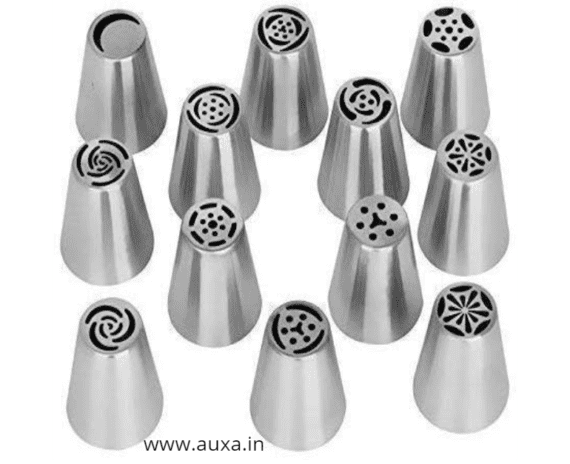 Cake Decorator Russian Nozzles