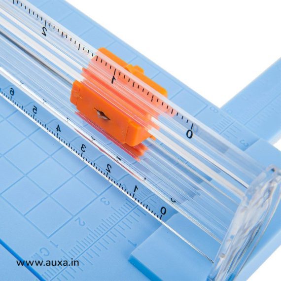 Paper cutter tool